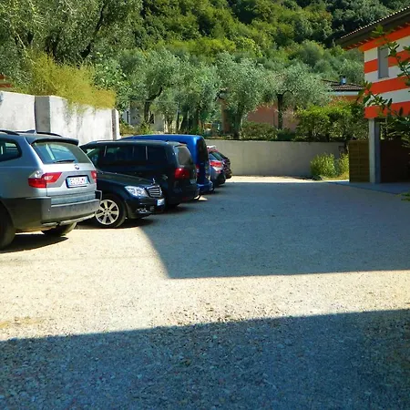 Casa Simone 1 アパート