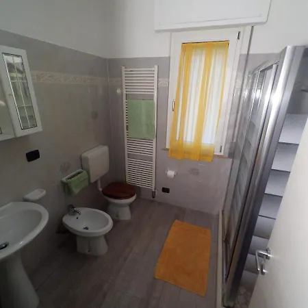 Casa Simone 1  *